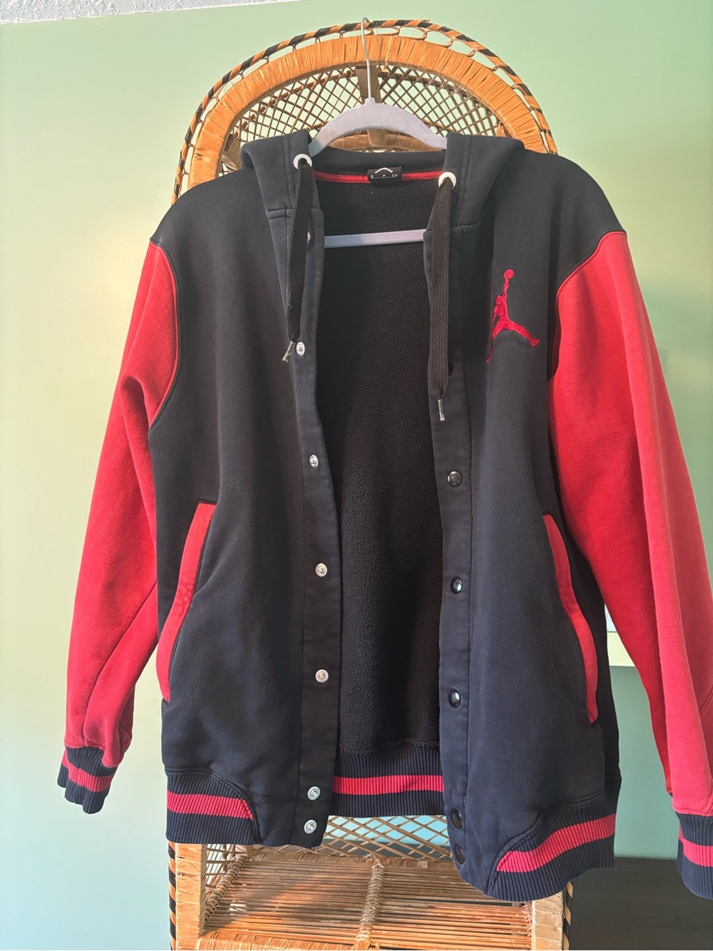 Jordan Varsity Hoodie | Vintage | Size S/M